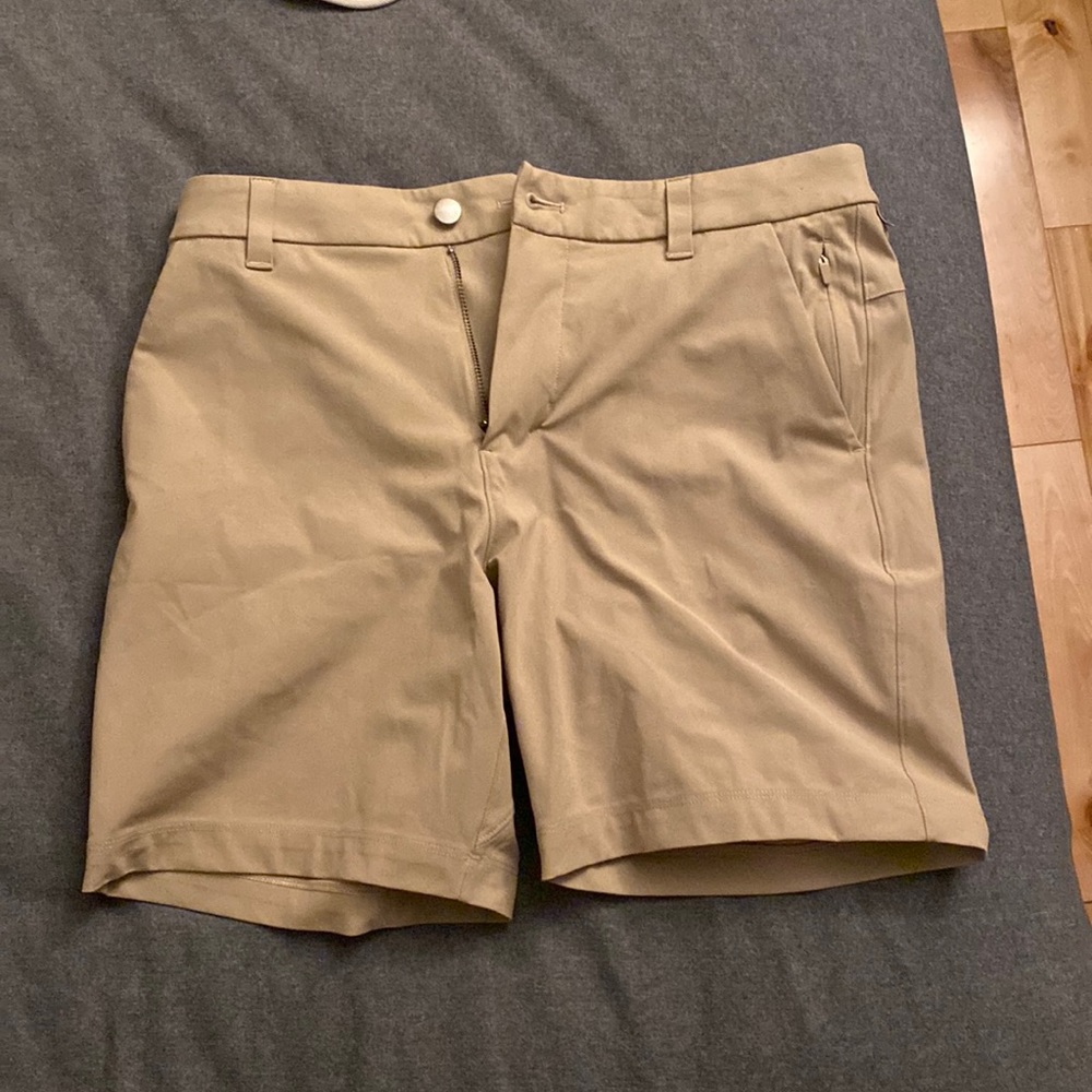 Lululemon commission short slim